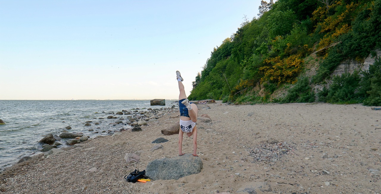 Telegram云控系统实名账号:中影电影app详情下载教程