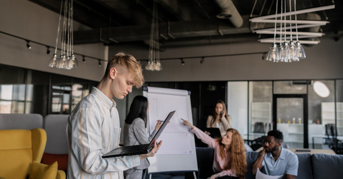 狼人对决:版权代理公司 注册